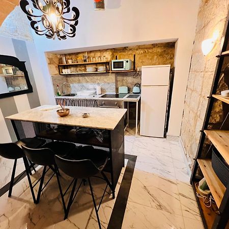 Charming Townhouse Prime Area Valletta Appartement Buitenkant foto