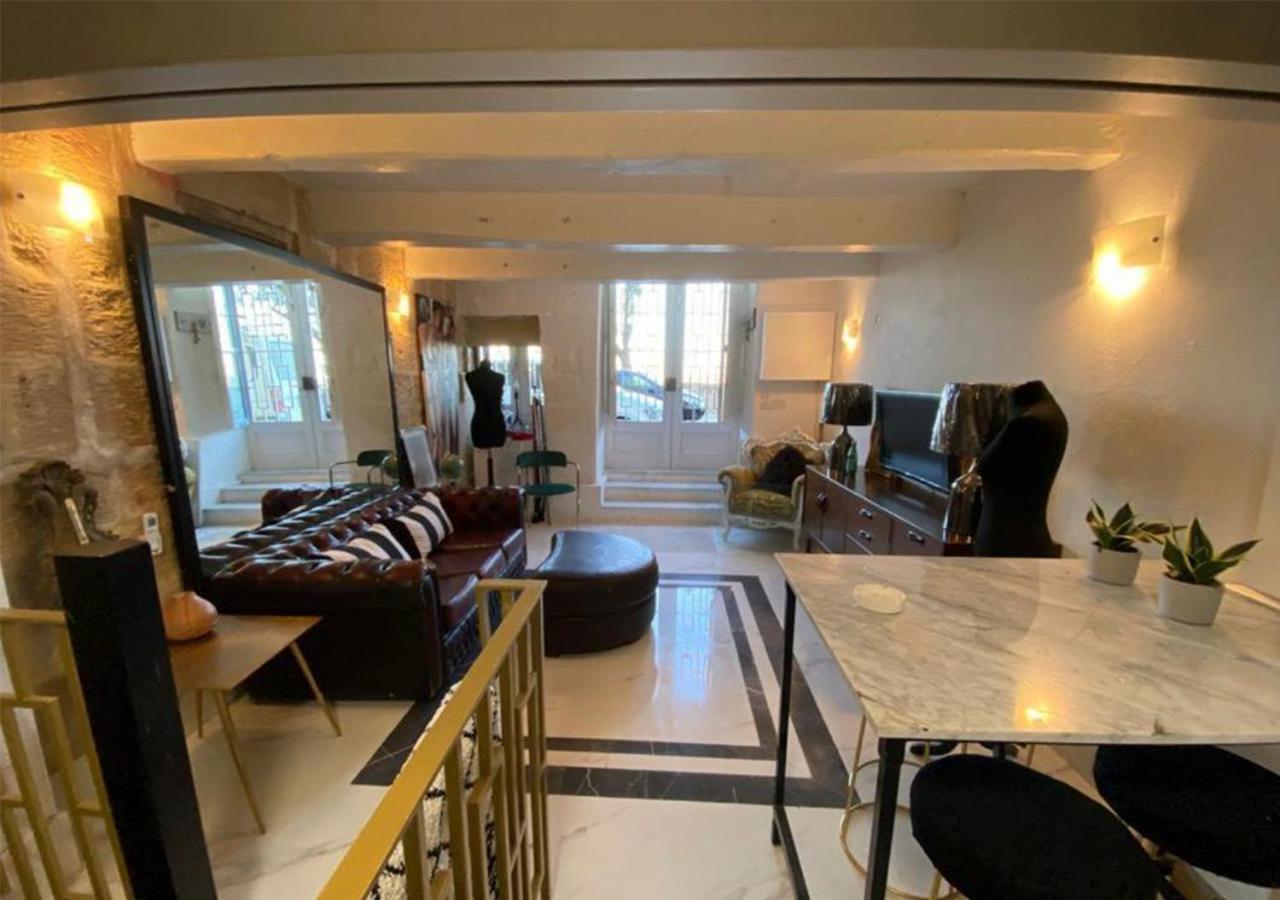 Charming Townhouse Prime Area Valletta Appartement Buitenkant foto