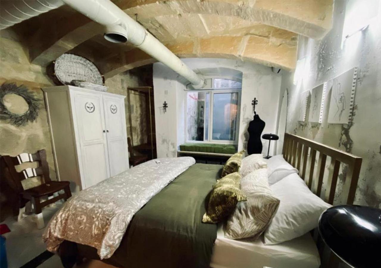 Charming Townhouse Prime Area Valletta Appartement Buitenkant foto