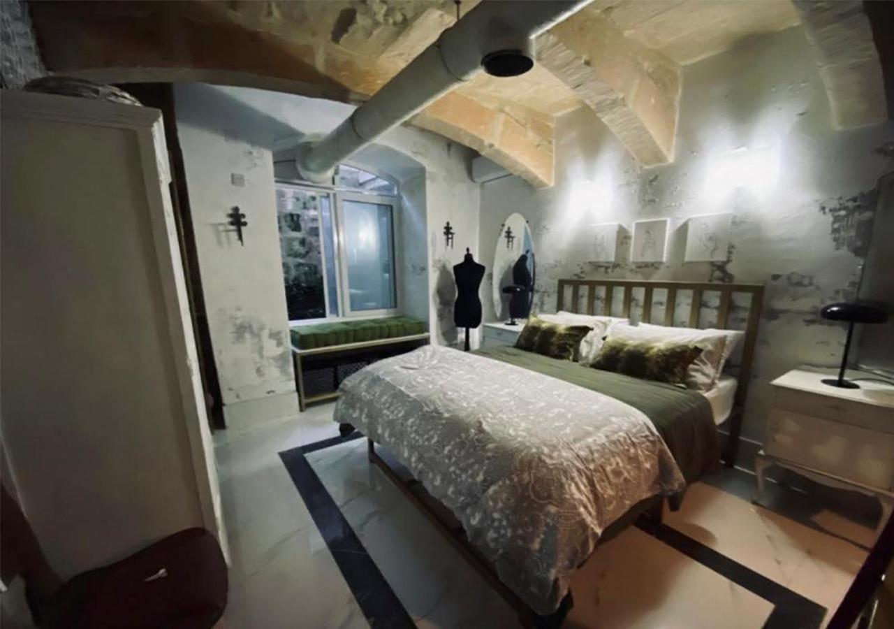 Charming Townhouse Prime Area Valletta Appartement Buitenkant foto